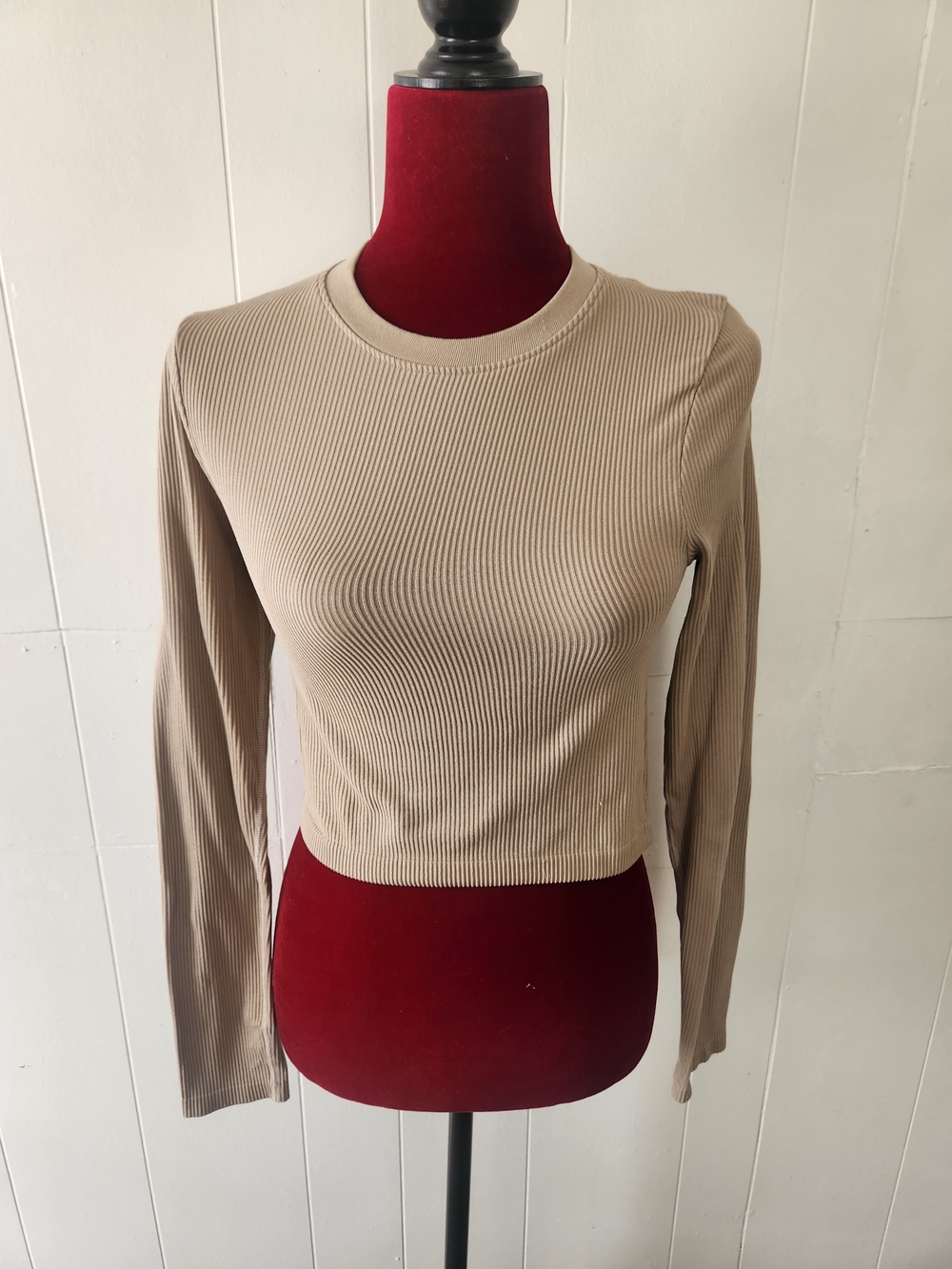 H&M Ribbed Long Sleeve Crop Top - Taupe Casual Minimalist